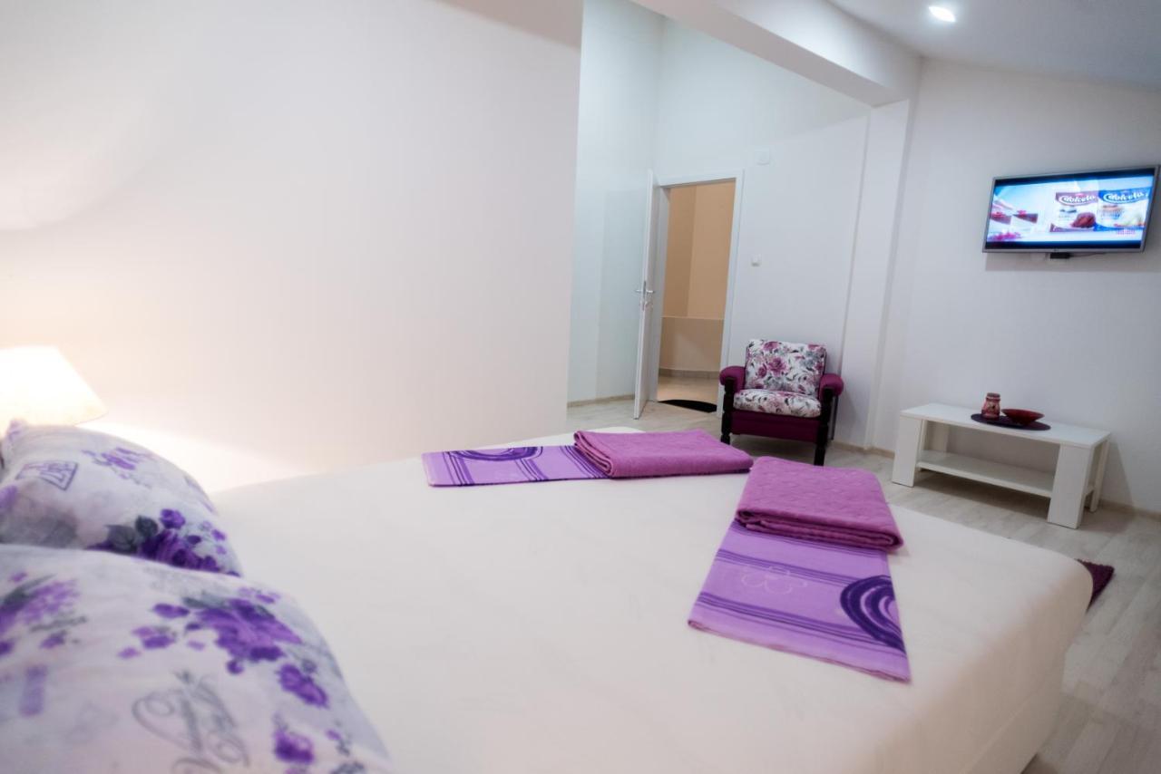 Purple Rooms Mostar Eksteriør bilde